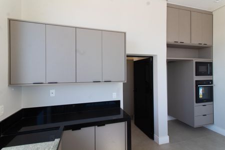 Casa de condomínio à venda com 411m², 4 quartos e 4 vagasCozinha