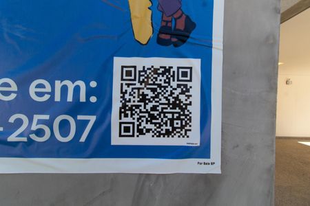 Casa de condomínio à venda com 411m², 4 quartos e 4 vagasPlaca