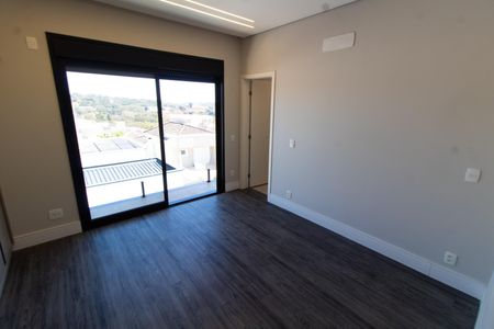 Casa de condomínio à venda com 411m², 4 quartos e 4 vagasSuíte 1