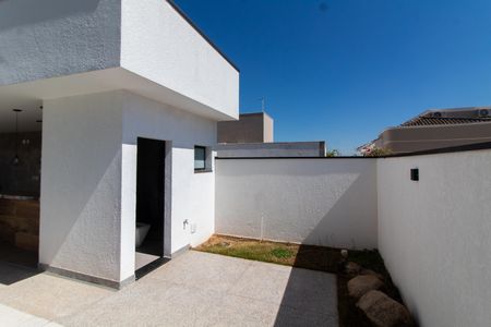 Casa de condomínio à venda com 411m², 4 quartos e 4 vagasÁrea comum