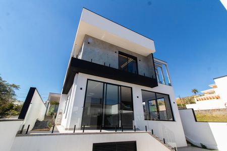 Casa de condomínio à venda com 411m², 4 quartos e 4 vagasÁrea comum