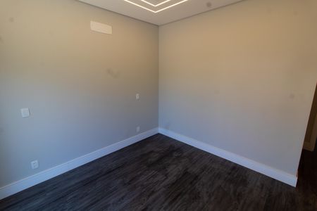 Casa de condomínio à venda com 411m², 4 quartos e 4 vagasSuíte 4