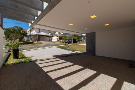 Casa de condomínio à venda com 411m², 4 quartos e 4 vagasÁrea comum