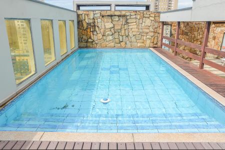 Apartamento à venda com 221m², 4 quartos e 3 vagasÁrea comum - Piscina