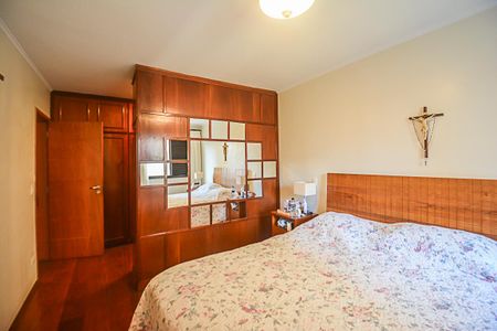 Apartamento à venda com 221m², 4 quartos e 3 vagasSuíte