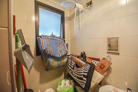 Apartamento à venda com 221m², 4 quartos e 3 vagasBanheiro de serviço