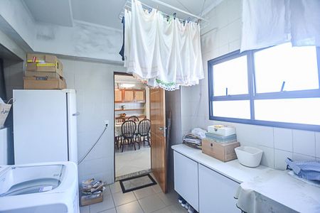 Apartamento à venda com 221m², 4 quartos e 3 vagasÁrea de Serviço