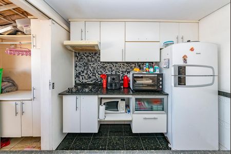 Casa de condomínio à venda com 90m², 3 quartos e 2 vagas Casa de condomínio à venda com 90m², 3 quartos e 2 vagasCozinha