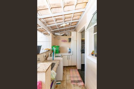 Casa de condomínio à venda com 90m², 3 quartos e 2 vagas Casa de condomínio à venda com 90m², 3 quartos e 2 vagasÁrea de Serviço