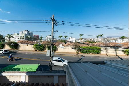 Casa de condomínio à venda com 90m², 3 quartos e 2 vagas Casa de condomínio à venda com 90m², 3 quartos e 2 vagas Vista/ Suíte