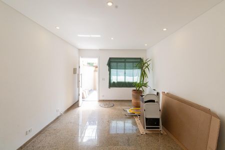 Sala de casa para alugar com 2 quartos, 108m² em Vila Ré, São Paulo