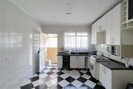 Casa para alugar com 108m², 2 quartos e 3 vagasCozinha