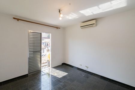Casa para alugar com 108m², 2 quartos e 3 vagasSuíte