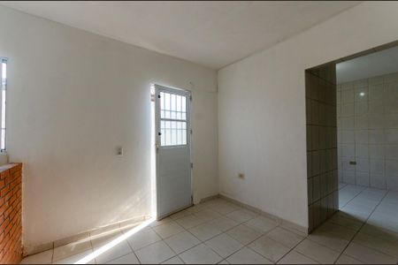 Casa para alugar com 70m², 2 quartos e sem vagaSala