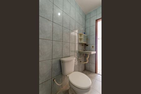 Casa para alugar com 70m², 2 quartos e sem vagaBanheiro Social