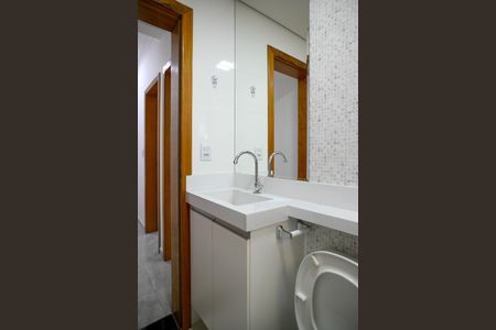 Apartamento para alugar com 65m², 2 quartos e sem vagaBanheiro