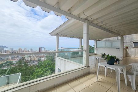 Casa de condomínio para alugar com 330m², 5 quartos e 5 vagasvaranda