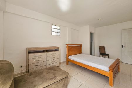 Casa de condomínio para alugar com 330m², 5 quartos e 5 vagassuíte 4