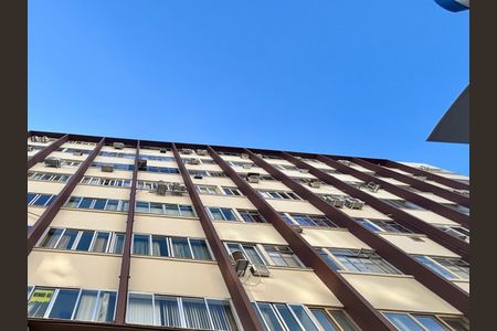 Apartamento à venda com 100m², 2 quartos e sem vagaFachada