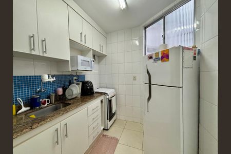 Apartamento à venda com 100m², 2 quartos e sem vagaCozinha