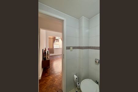 Apartamento à venda com 100m², 2 quartos e sem vagaBanheiro social