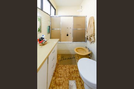 Apartamento para alugar com 200m², 4 quartos e 3 vagasBanheiro suíte