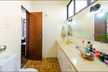 Apartamento para alugar com 200m², 4 quartos e 3 vagasBanheiro suíte