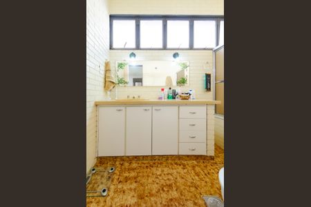 Apartamento para alugar com 200m², 4 quartos e 3 vagasBanheiro suíte