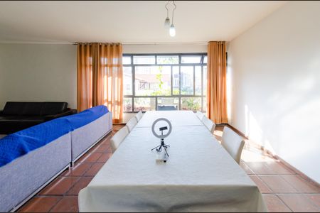 Apartamento para alugar com 200m², 4 quartos e 3 vagasSala