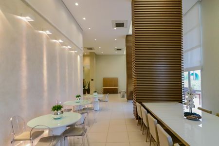 Apartamento à venda com 84m², 2 quartos e 2 vagasÁrea comum - Salão de festas