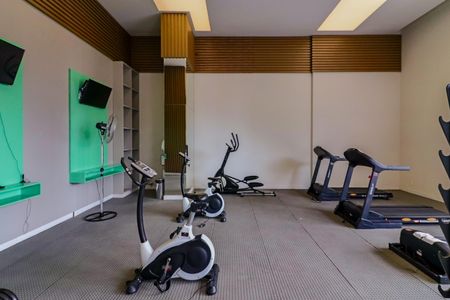Apartamento à venda com 84m², 2 quartos e 2 vagasÁrea comum - Academia