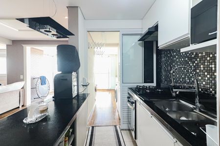 Apartamento à venda com 84m², 2 quartos e 2 vagasCozinha e Área de Serviço
