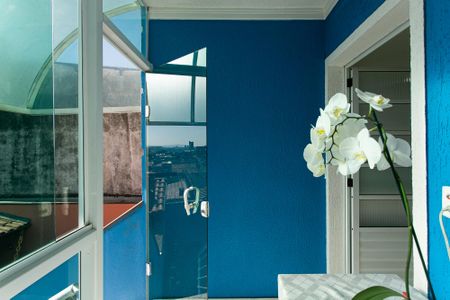 Casa à venda com 185m², 3 quartos e 4 vagas Casa à venda com 185m², 3 quartos e 4 vagasÁrea de Serviço