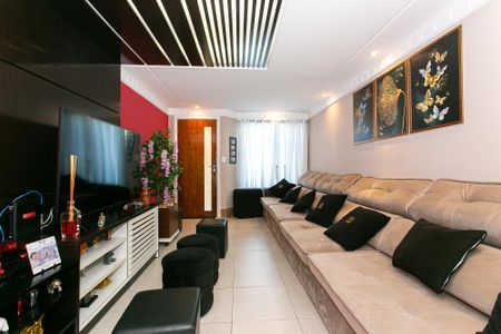 Casa à venda com 185m², 3 quartos e 4 vagas Casa à venda com 185m², 3 quartos e 4 vagasSala