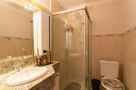 Casa à venda com 185m², 3 quartos e 4 vagas Casa à venda com 185m², 3 quartos e 4 vagasBanheiro