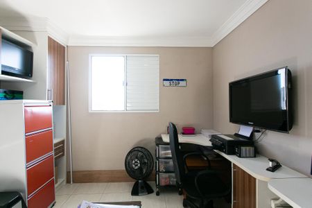 Casa à venda com 185m², 3 quartos e 4 vagas Casa à venda com 185m², 3 quartos e 4 vagasQuarto 2