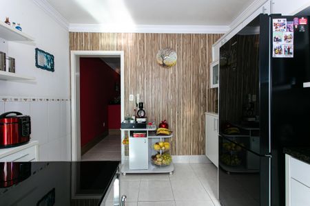 Casa à venda com 185m², 3 quartos e 4 vagas Casa à venda com 185m², 3 quartos e 4 vagasCozinha