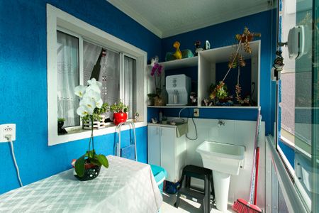 Casa à venda com 185m², 3 quartos e 4 vagas Casa à venda com 185m², 3 quartos e 4 vagasÁrea de Serviço