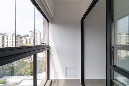 Apartamento para alugar com 36m², 1 quarto e 1 vaga Apartamento para alugar com 36m², 1 quarto e 1 vagaVaranda