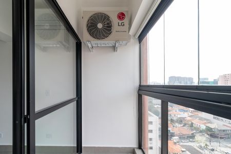 Apartamento para alugar com 36m², 1 quarto e 1 vaga Apartamento para alugar com 36m², 1 quarto e 1 vagaVaranda