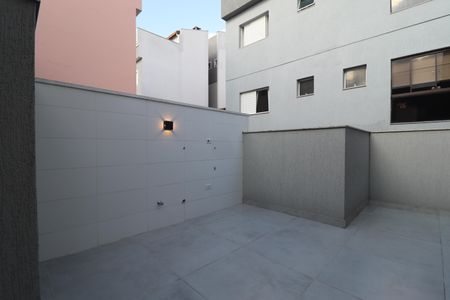 Casa à venda com 140m², 3 quartos e 2 vagasEspaço para Hidro