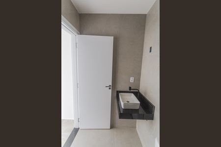 Casa à venda com 155m², 4 quartos e 2 vagasBanheiro Social 1