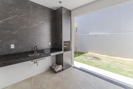 Casa à venda com 155m², 4 quartos e 2 vagasEspaço Gourmet