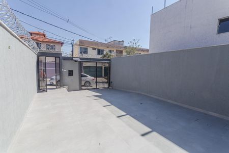 Casa à venda com 155m², 4 quartos e 2 vagasGaragem/Entrada