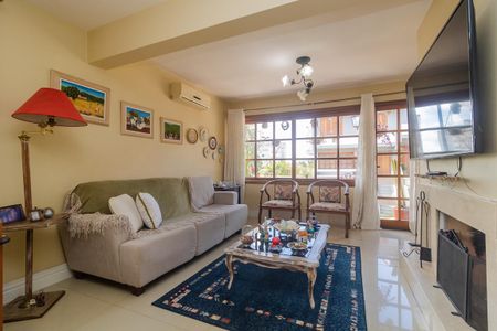 Casa de condomínio à venda com 279m², 3 quartos e 3 vagasSala