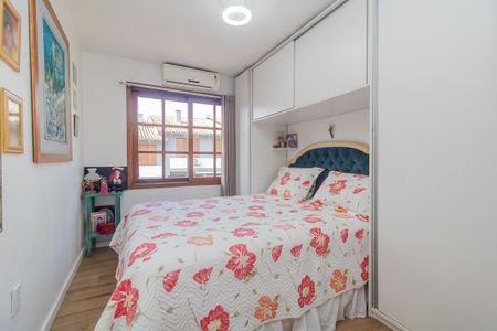 Casa de condomínio à venda com 279m², 3 quartos e 3 vagasQuarto 1