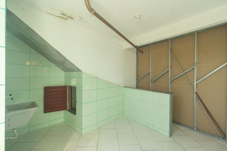 Apartamento para alugar com 128m², 2 quartos e sem vagaCozinha e Área de Serviço