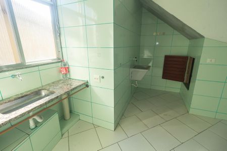 Apartamento para alugar com 128m², 2 quartos e sem vagaCozinha e Área de Serviço