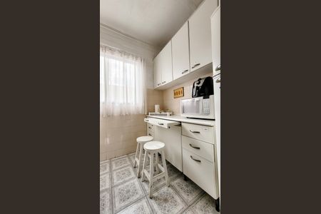 Apartamento à venda com 60m², 2 quartos e 1 vaga Apartamento à venda com 60m², 2 quartos e 1 vagaCozinha