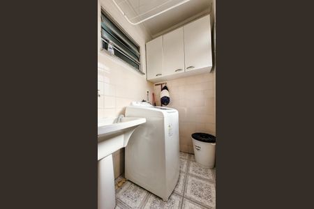 Apartamento à venda com 60m², 2 quartos e 1 vaga Apartamento à venda com 60m², 2 quartos e 1 vagaÁrea de Serviço